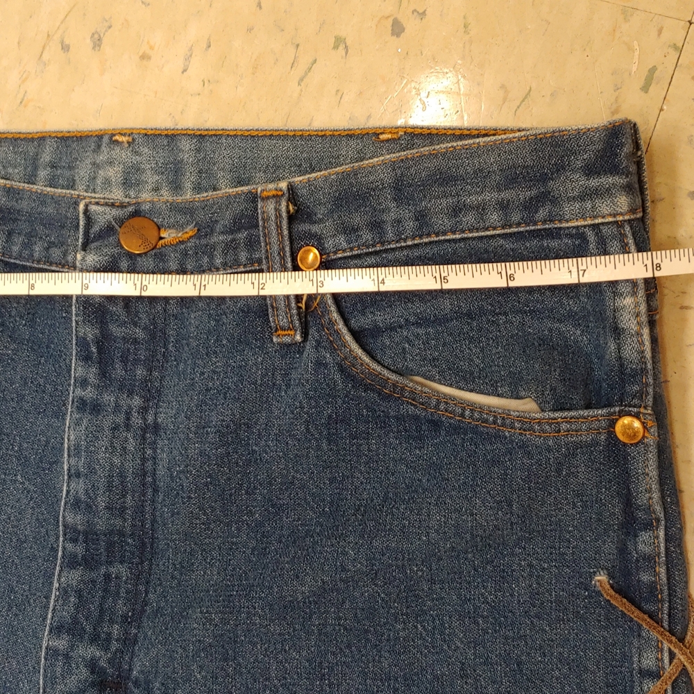 Vintage 1980 Wrangler jeans  sz.36x34 like new - Picture 15 of 15